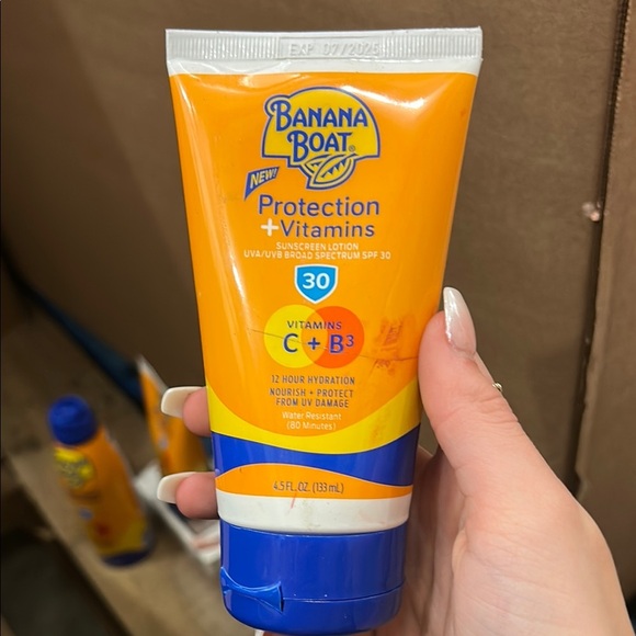 Banana Boat Kids Sunscreen Lotion SPF 30 - Picture 1 of 1